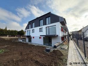 Prodej bytu 4+kk, Šlapanice, Těsnohlídkova, 97 m2