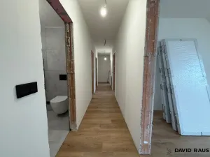 Prodej bytu 4+kk, Šlapanice, Těsnohlídkova, 97 m2