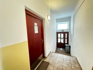 Pronájem obchodního prostoru, Ostrava, Přemyslovců, 16 m2