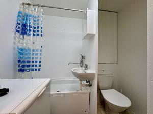 Pronájem bytu 1+kk, Pardubice, Brožíkova, 38 m2