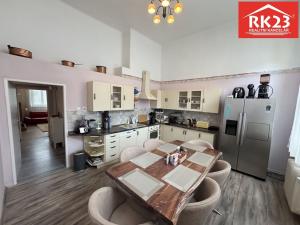 Prodej bytu 4+1, Mariánské Lázně, Husova, 133 m2