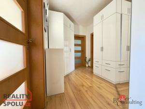 Prodej bytu 3+1, Jirkov, Na Borku, 68 m2