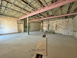 Pronájem obchodního prostoru, Olomouc, Chválkovická, 200 m2