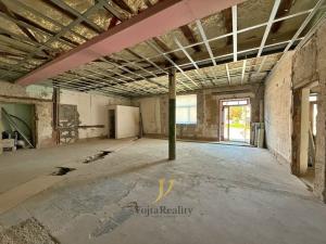 Pronájem obchodního prostoru, Olomouc, Chválkovická, 200 m2