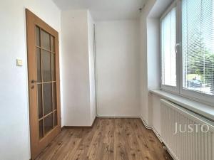 Pronájem bytu 2+kk, Písek, Nádražní, 32 m2