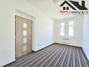 Prodej bytu 2+1, Jaroměř - Pražské Předměstí, 51 m2
