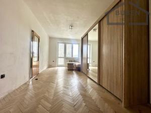 Prodej bytu 3+1, Tachov, Školní, 68 m2