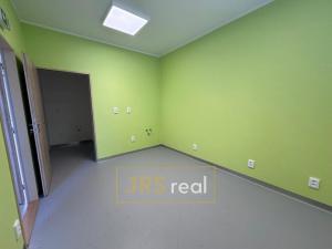 Pronájem skladu, Brno, Novomoravanská, 177 m2