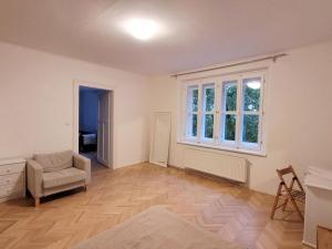 Pronájem bytu 3+kk, Praha - Holešovice, Na Maninách, 81 m2