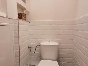 Pronájem bytu 3+kk, Praha - Holešovice, Na Maninách, 81 m2