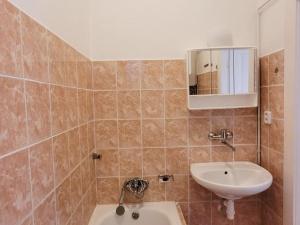 Pronájem bytu 3+kk, Praha - Holešovice, U průhonu, 81 m2