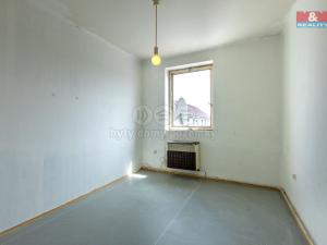 Prodej bytu 2+1, Rakovník, Vrchlického nám., 51 m2