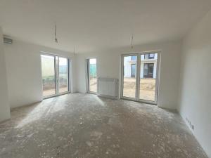 Prodej bytu 1+kk, Dobřany, Ústavní, 37 m2