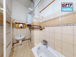 Pronájem bytu 2+1, Plzeň, Prešovská, 75 m2