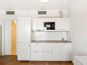 Pronájem bytu 1+kk, Praha - Žižkov, Olšanská, 34 m2