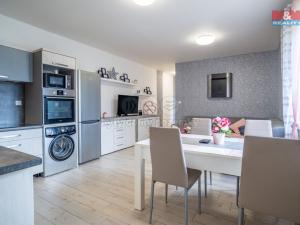 Prodej obchodního prostoru, Ostrava - Muglinov, Bohumínská, 142 m2