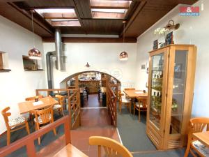 Pronájem restaurace, Žďár nad Sázavou - Žďár nad Sázavou 1, nám. Republiky, 110 m2