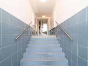 Pronájem bytu 1+kk, Praha, 42 m2