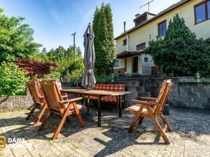 Prodej rodinného domu, Luhačovice, Antonína Slavíčka, 220 m2