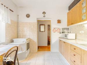Prodej rodinného domu, Luhačovice, Antonína Slavíčka, 220 m2
