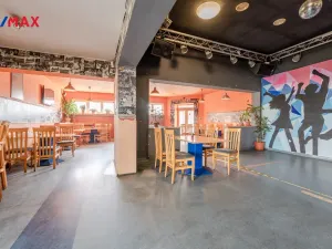 Prodej komerční nemovitosti, Jirkov, U Stadionu, 453 m2