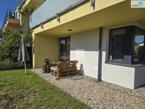 Pronájem bytu 1+kk, Vestec, U Hrubých, 31 m2