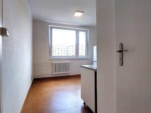 Pronájem bytu 1+1, Praha - Letňany, Chlebovická, 31 m2