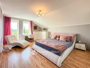 Prodej rodinného domu, Znojmo, 378 m2