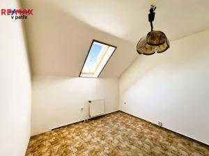 Prodej rodinného domu, Trnov - Houdkovice, 260 m2