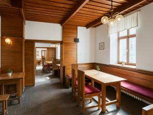 Prodej restaurace, Čelákovice, Masarykova, 510 m2