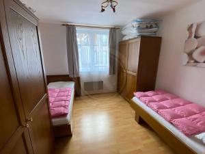 Pronájem bytu 3+1, Kvilda, 70 m2