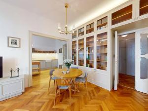 Pronájem bytu 2+1, Praha - Nové Město, Růžová, 104 m2