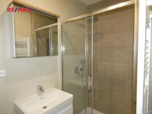 Pronájem bytu 3+1, Praha - Smíchov, Staropramenná, 129 m2