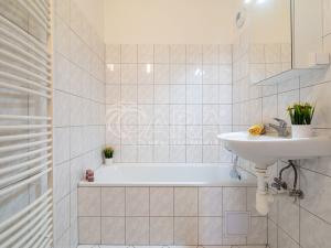 Pronájem bytu 3+1, Olomouc - Nové Sady, Fischerova, 70 m2