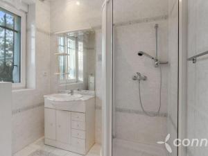 Prodej rodinného domu, Liběšice, 380 m2