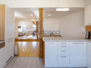 Pronájem bytu 3+kk, Praha - Smíchov, Petřínská, 115 m2