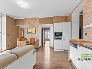 Prodej bytu 3+kk, Uherské Hradiště, Zelené náměstí, 86 m2