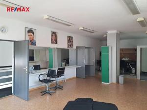 Pronájem kanceláře, Praha - Libuš, Libušská, 270 m2