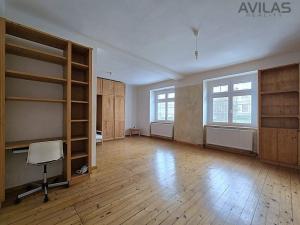 Pronájem bytu 1+1, Benešov, Husova, 66 m2