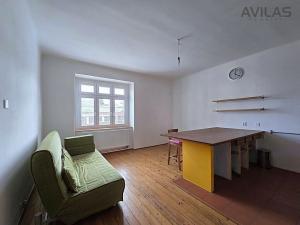 Pronájem bytu 1+1, Benešov, Husova, 66 m2