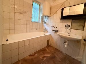 Prodej bytu 3+1, Hodonín, Seifertova, 65 m2