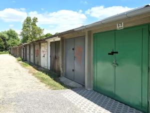 Prodej garáže, Brno - Maloměřice, 19 m2