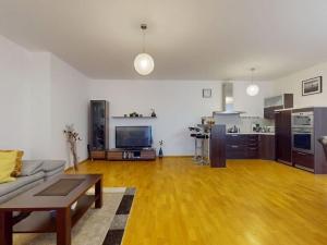 Prodej bytu 2+kk, Karlovy Vary, Libušina, 88 m2
