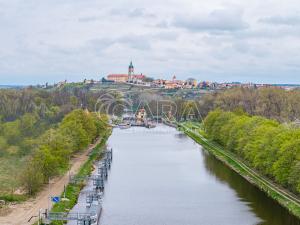 Prodej pozemku pro bydlení, Hořín, Jahodová, 967 m2