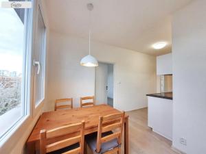 Pronájem bytu 3+1, Praha - Hostivař, plukovníka Mráze, 69 m2