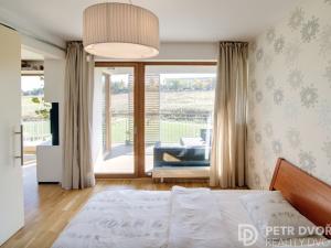 Prodej bytu 2+kk, Praha - Hrdlořezy, Nad Smetankou, 57 m2