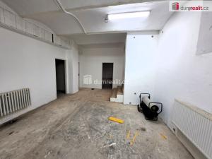 Pronájem skladu, Aš, Okružní, 2800 m2
