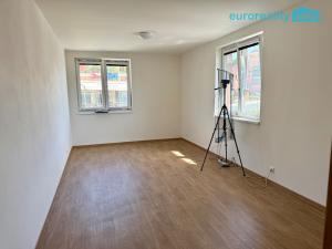 Pronájem bytu 2+kk, Tachov, Sokolovská, 51 m2