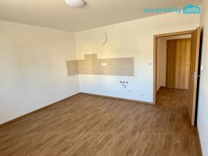 Pronájem bytu 2+kk, Tachov, Sokolovská, 41 m2