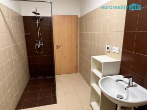 Pronájem bytu 2+kk, Tachov, Sokolovská, 41 m2